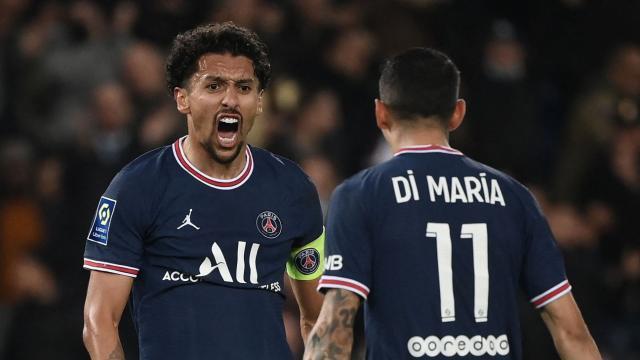 1635579274336049310.jpg 478382-psg-rally-vs-lille-after-injured-messi-substituted.jpg