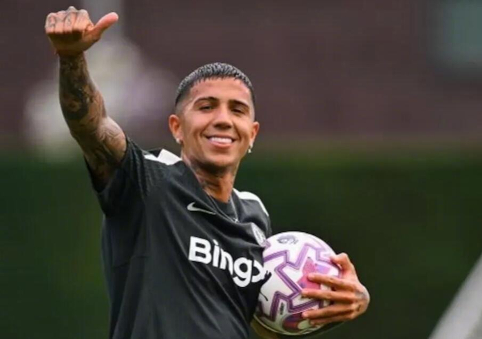 开云体育-恩佐再示好皇马称想住马德里，与切尔西合同至2032年|阿根廷|恩佐·费尔南德斯|本菲卡足球俱乐部|皇家马德里|圣地亚哥-伯纳乌足球场_新浪体育_新浪新闻